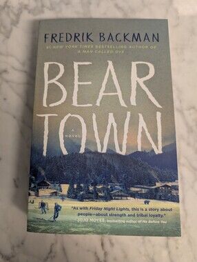 🏒 Beartown - Bestselling Softcover Novel By Fredrik Backman - Hockey Lit Book